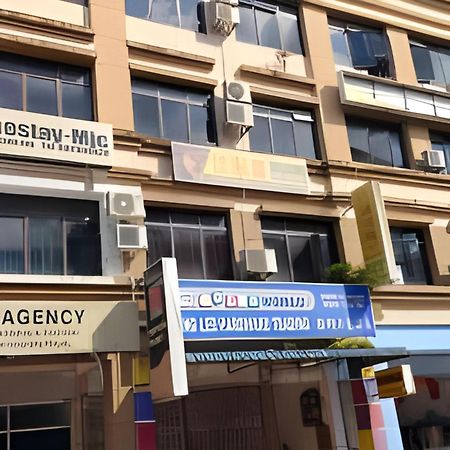 Natol Homestay-Mjc Batu Kawa Mjc New Township Kuching Exterior photo