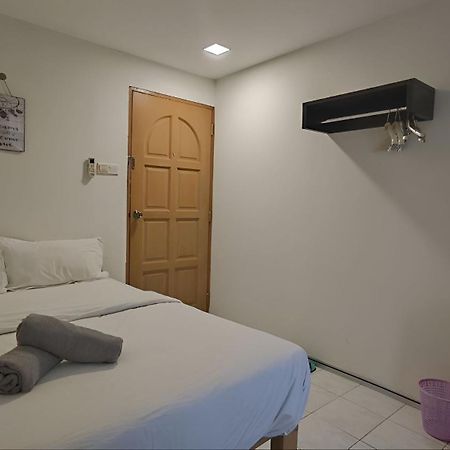 Natol Homestay-Mjc Batu Kawa Mjc New Township Kuching Exterior photo