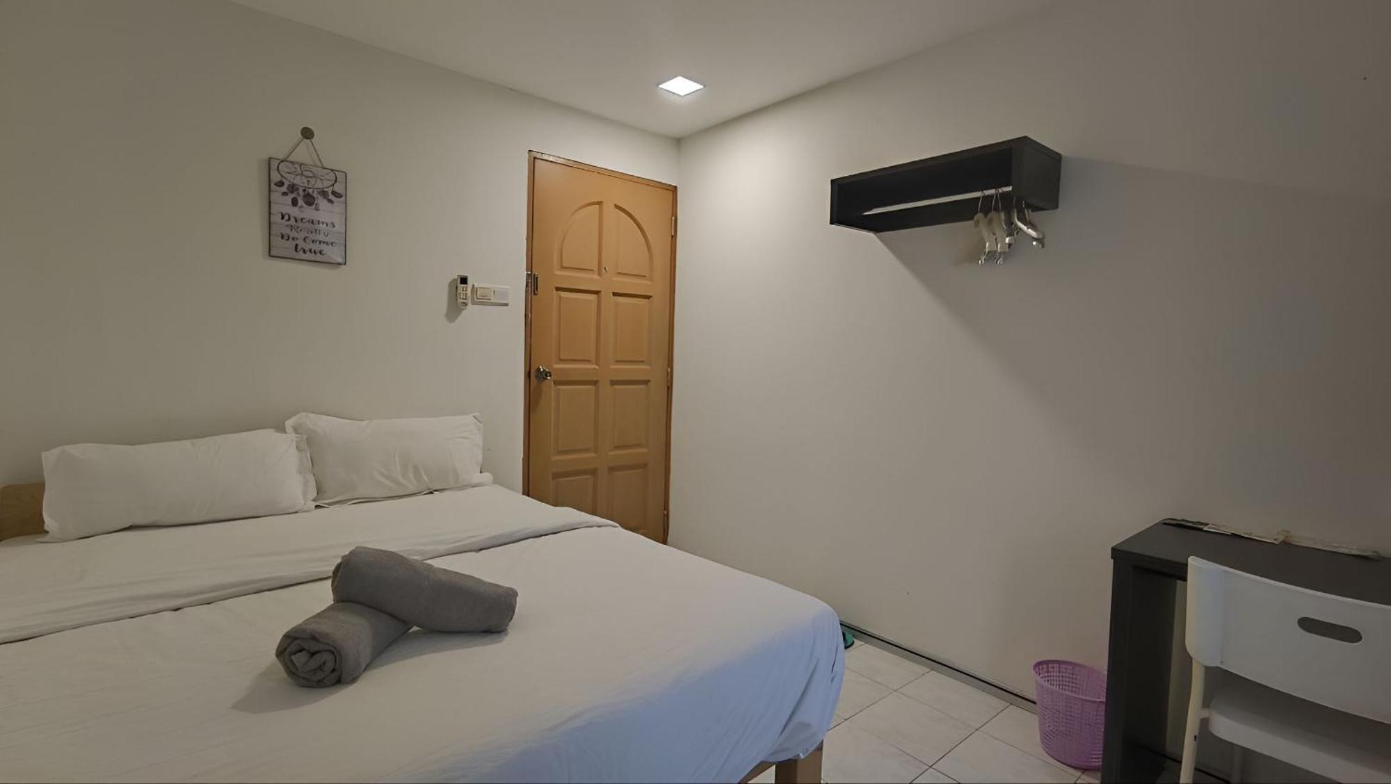 Natol Homestay-Mjc Batu Kawa Mjc New Township Kuching Exterior photo