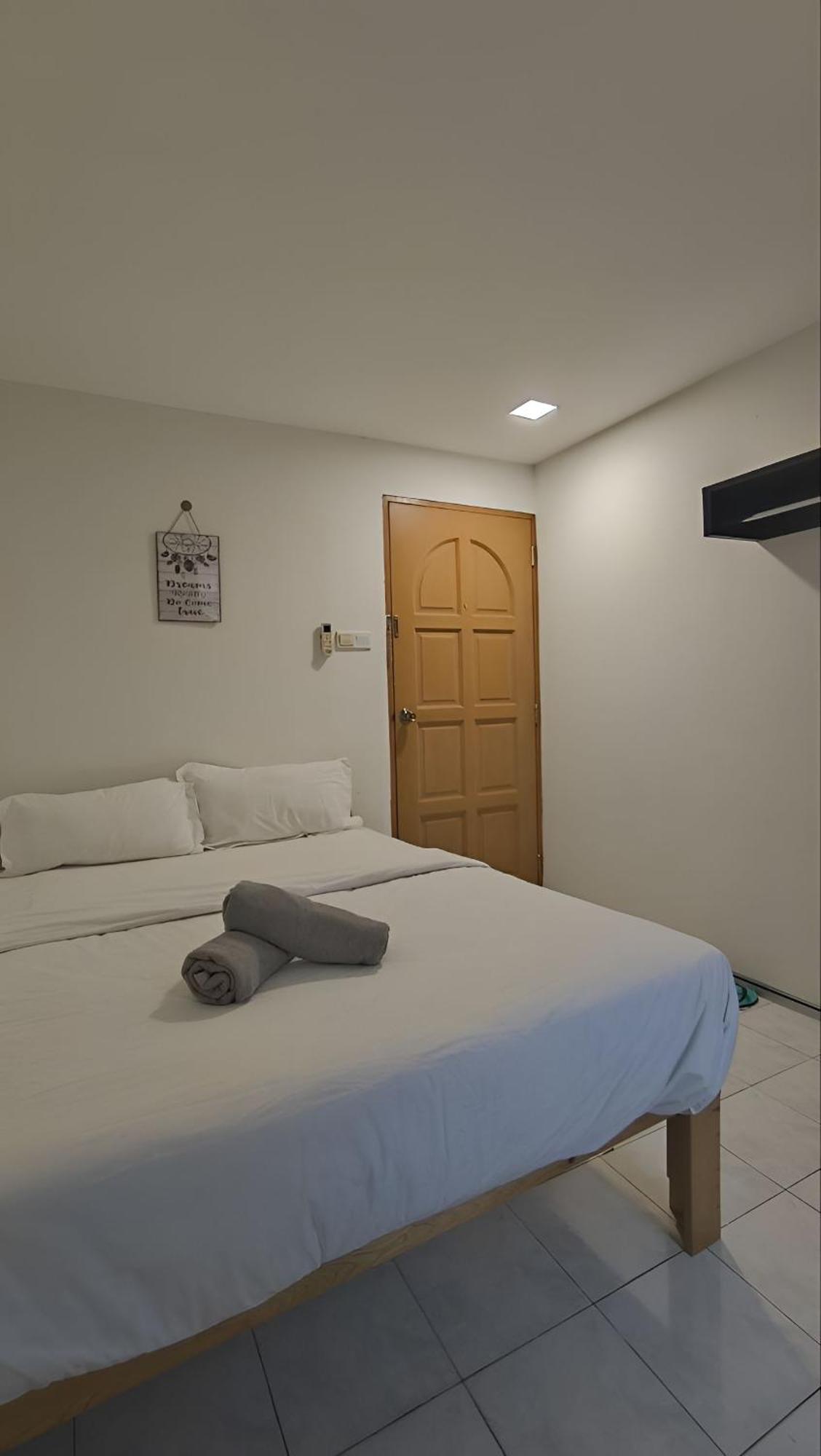 Natol Homestay-Mjc Batu Kawa Mjc New Township Kuching Exterior photo